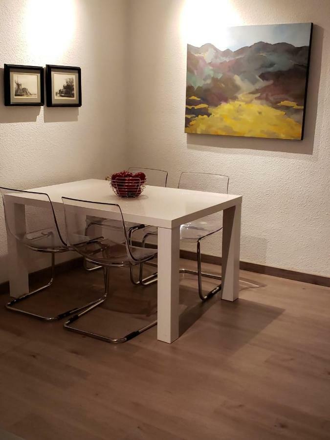 Apartamento Torres Apartment บาเลนเซีย ภายนอก รูปภาพ