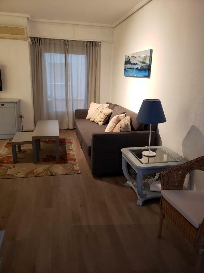 Apartamento Torres Apartment บาเลนเซีย ภายนอก รูปภาพ